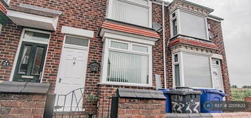 2 bedroom terraced house