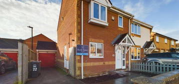 3 bedroom semi-detached house