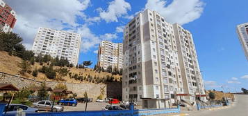 TOPÇAM MAHALLESİNDE KİRALIK 3+1 ﻿DAİRE