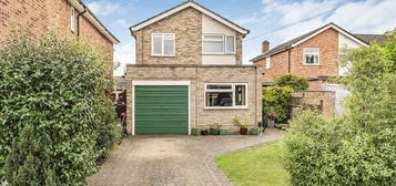 3 bed detached house for sale