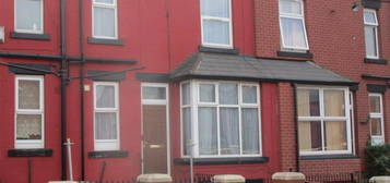 Terraced house to rent in St Hildas Avenue, Cross Green, Leeds LS9