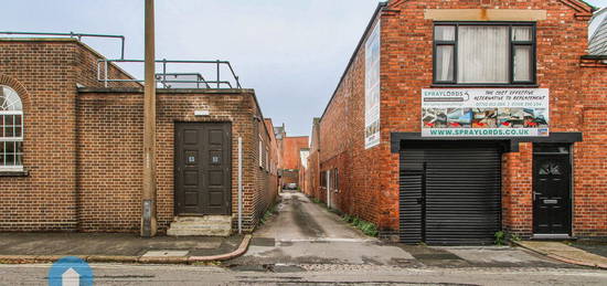 Barn conversion to rent