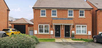 2 bed semi-detached house for sale