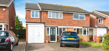 3 bed semi-detached house for sale