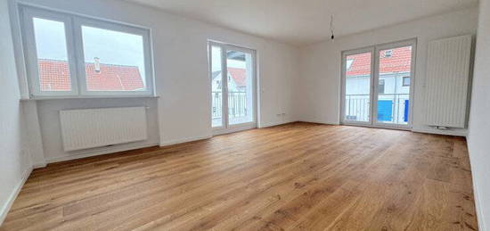 Besichtigung am Dienstag ---Große 3 Zimmer-Wohnung mit 2 Balkone