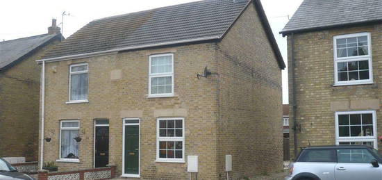 2 bedroom semi-detached house