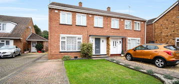 3 bed semi-detached house for sale