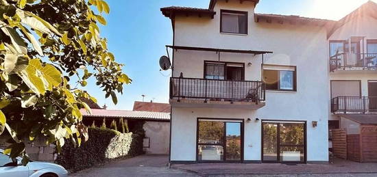 **3x Familienhaus mit schönem Grundstück - ruhige Lage**