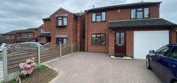 4 bedroom detached house