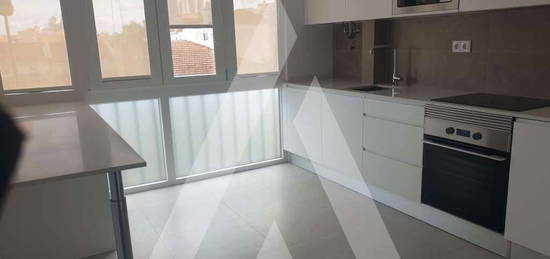 Apartamento 4 assoalhadas zona da Av. Roma/Areeiro