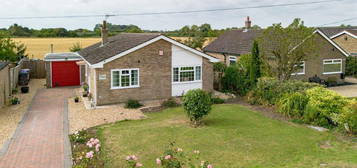 3 bedroom detached bungalow for sale