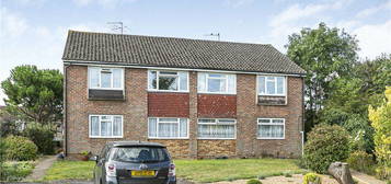 Maisonette for sale in Seymour Way, Sunbury-On-Thames, Surrey TW16