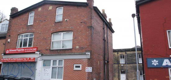 5 bedroom terraced house