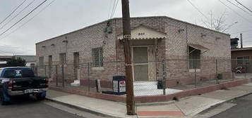 301 Dolan St, El Paso, TX 79905