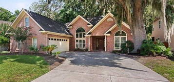 217 W Commons Dr, Saint Simons Island, GA 31522