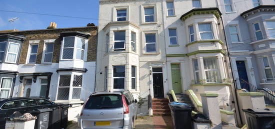 Flat to rent in Godwin Road, Cliftonville, Margate CT9