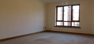 2 bed flat to rent