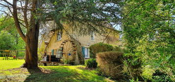 Ancien moulin divise en deux habitations