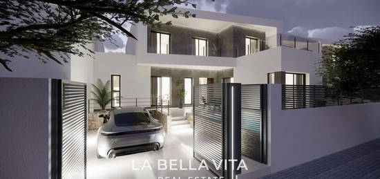 Casa o chalet independiente en venta en avenida 8 de Marzo, 85