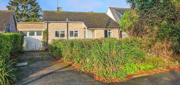 2 bedroom detached bungalow for sale