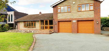 4 bedroom detached house to rent