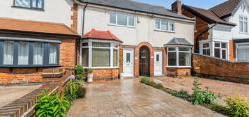 3 bed terraced house for sale