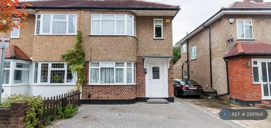 3 bedroom semi-detached house