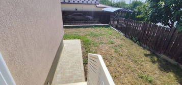 Apartament 3 cam parter cu 140mp gradina Cod:155954