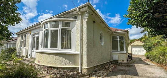 2 bedroom detached house