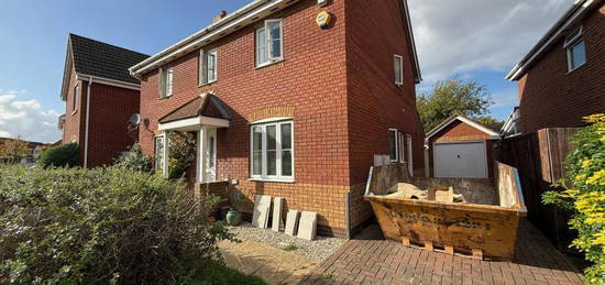 4 bedroom detached house