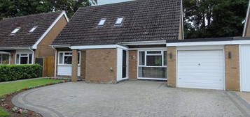 4 bed detached house for sale