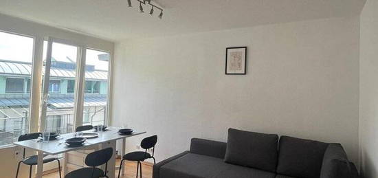 2-Zimmerwohnung mit TV, Internet, Küche, Dusche/Wc, Waschmaschine und Tiefgarage