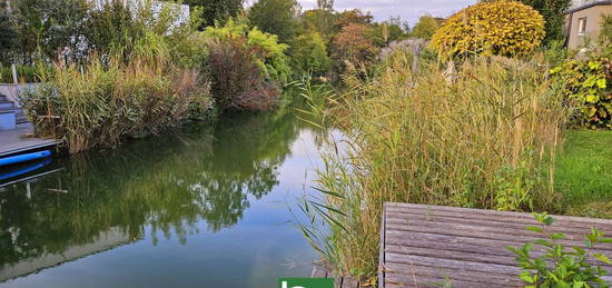 Wertanlage und Wohnen am See; Natur PUR,  Einzigartiges Objekt am Schwimmteich, Tennisplatz inklusive!