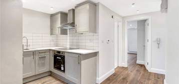 2 bed flat to rent