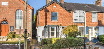 2 bedroom semi-detached house for sale