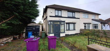 3 bedroom semi-detached house for sale