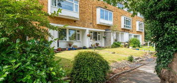 Maisonette for sale in Valley View, Westerham TN16