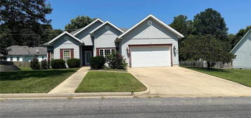 104 Jared St, Waynesville, MO 65583