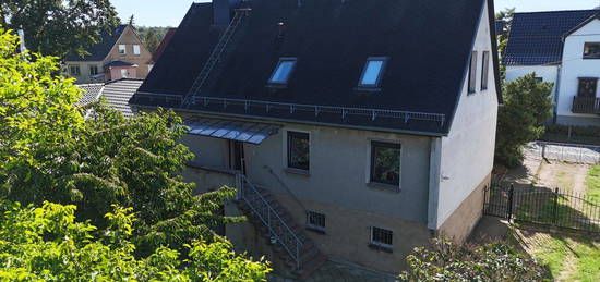 Natur und Ruhe genießen: Einfamilienhaus mit viel Potenzial in ländlicher Idylle