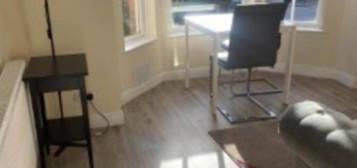 1 bedroom semi-detached house to rent