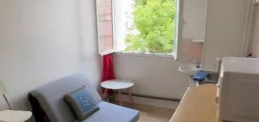 Studio meublé  à louer, 1 pièce, 9 m², Étage 2/–