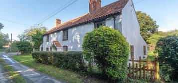 3 bed detached house for sale