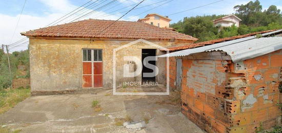 Moradia T2 Venda em Raiva, Pedorido e Paraíso,Castelo de Paiva