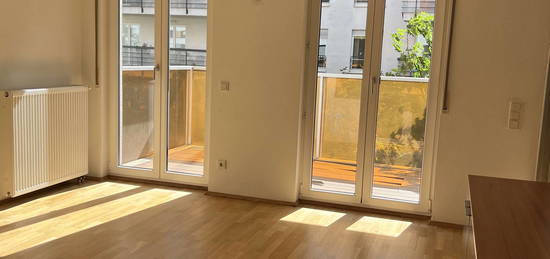 Toller Schnitt 2 Zimmer mit großem Balkon