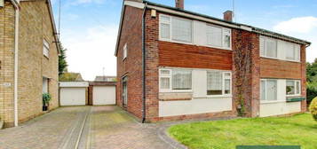 3 bedroom semi-detached house for sale