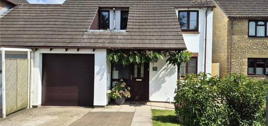 3 bedroom link detached house for sale