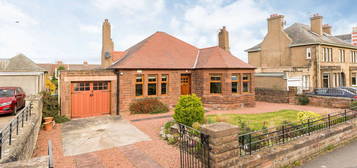 4 bed detached house for sale