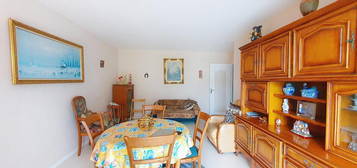 Appartement  à vendre, 4 pièces, 3 chambres, 75 m²