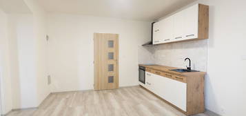 Pronájem bytu 3+kk 91 m²