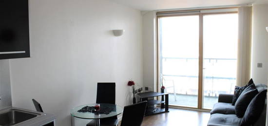 Flat to rent in Wellington Quarter, Wellington Street, Leeds LS1